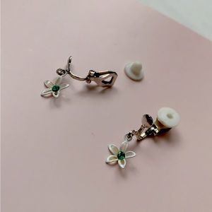 Claire’s Flower Clip On Earrings
